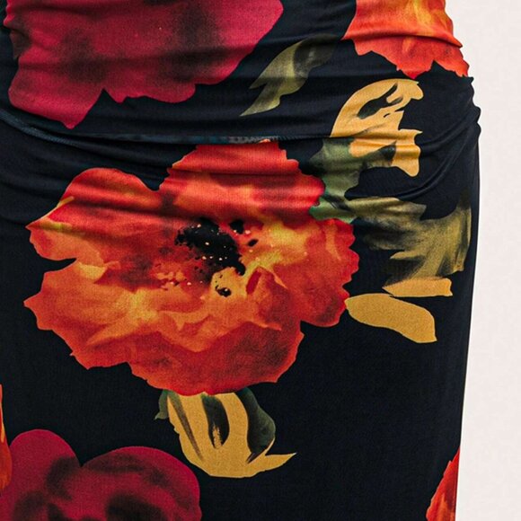 Long Straight Floral Skirt – Bold & Beautiful | Size 12 - Picture 2 of 6